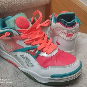 Miami Vice edition Reebok Pumps size 8.5
